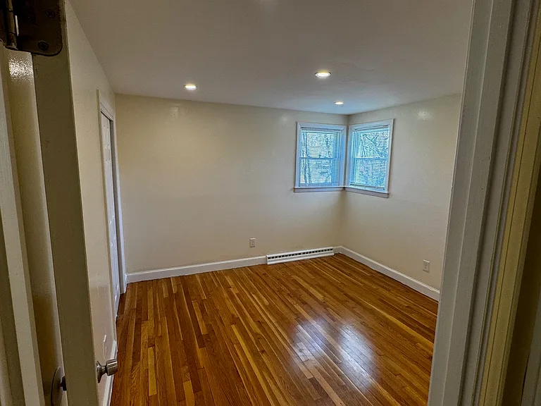13 Virginia Cir — Photo 4