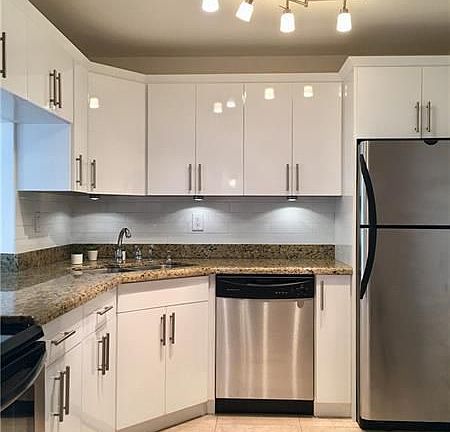 5th image of 619 Orton Ave APT 403