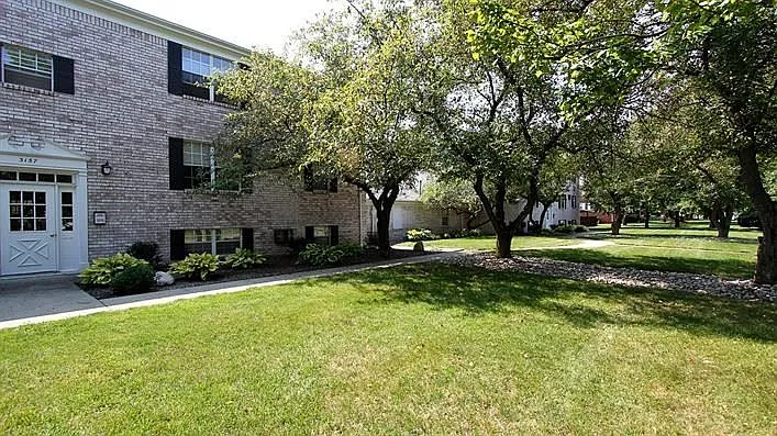 Glanzman Village — Photo 2
