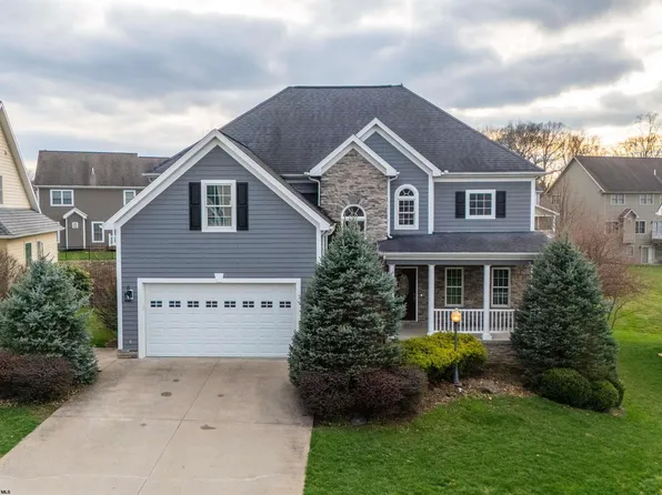 407 N Harwich Cir, Morgantown, WV 26508