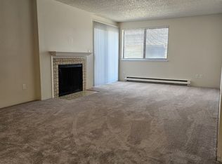 3032 60th Ave SW APT 9, Seattle, WA 98116
