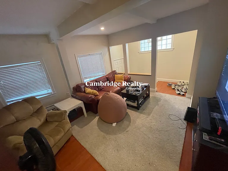 307 Cardinal Medeiros Ave #3 — Photo 7