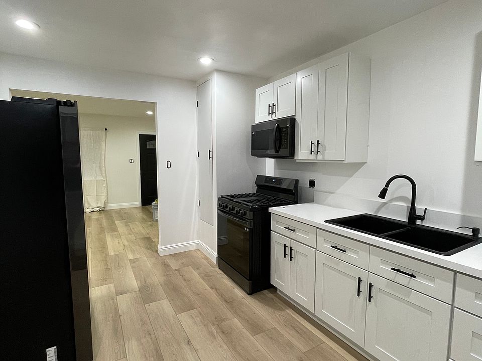 1st image of 10227 Woodworth Ave