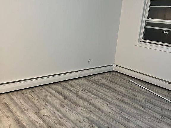 4th image of 4144 Baychester Ave #2
