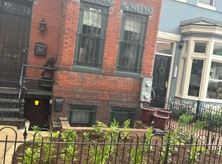 303 7th St NE APT B, Washington, DC 20002