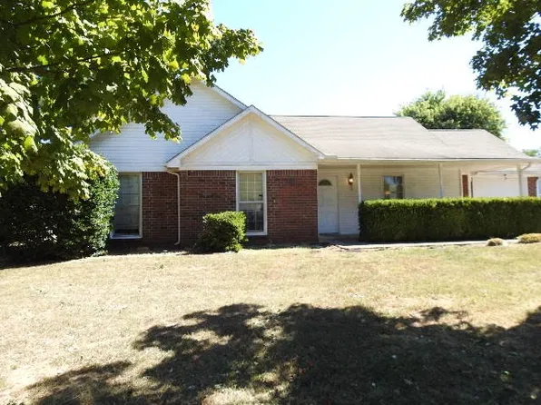 301 Short Ct, Smyrna, TN 37167