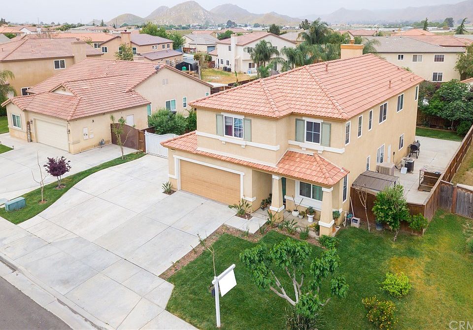 2nd image of 724 Grassy Meadow Dr