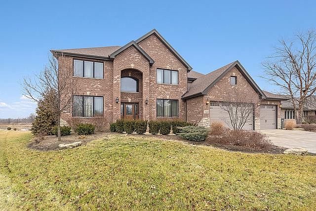 1st image of 11046 Garrett Dr
