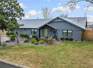 1102 NW 11th St, Bentonville, AR 72712