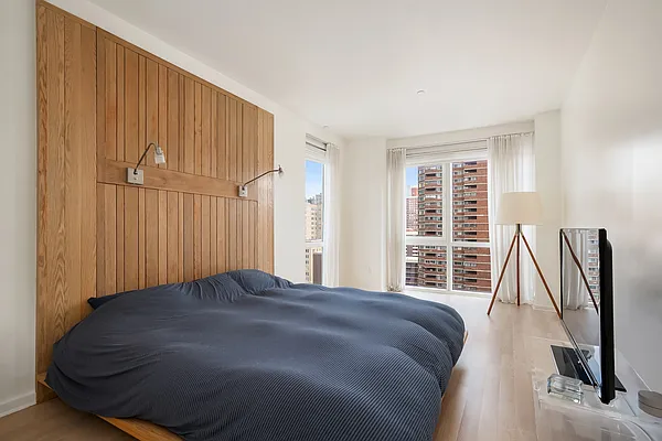 Rented by Brown Harris Stevens | media 11