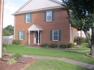 560 Mill Landing Rd, Chesapeake, VA 23322