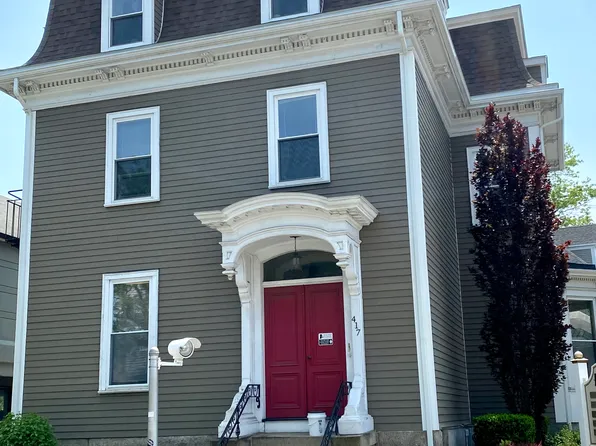 417 Angell St Floor 2, Providence, RI 02906