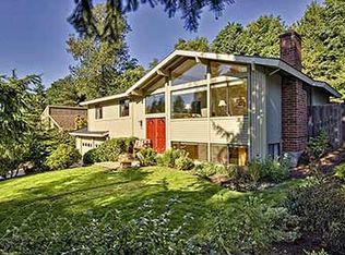 6750 81st Ave SE, Mercer Island, WA 98040
