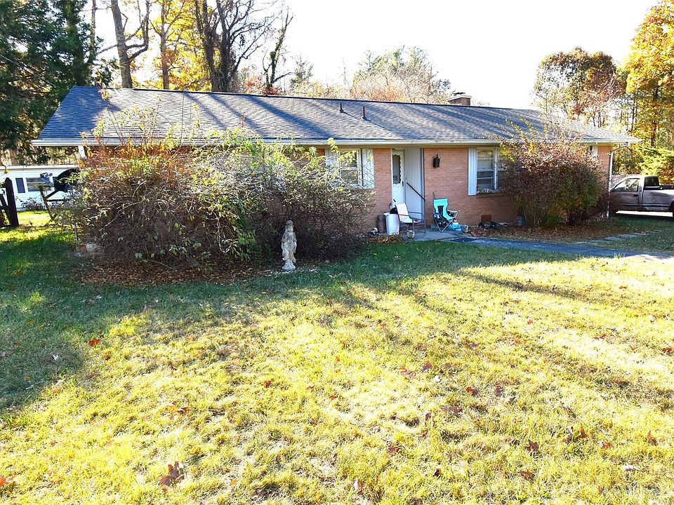 1st image of 459 Beach Dr