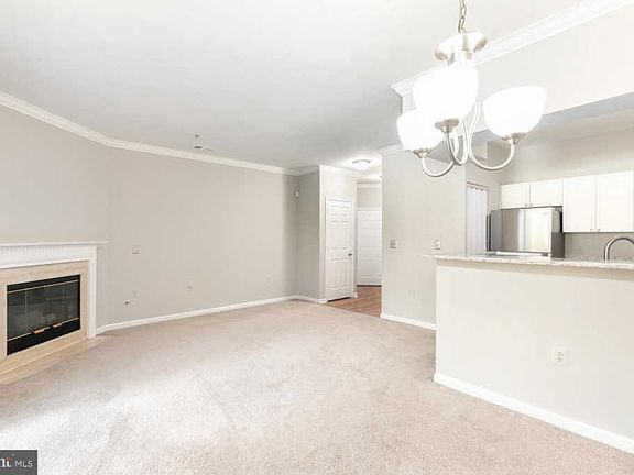 5th image of 12909 Alton Sq APT 101