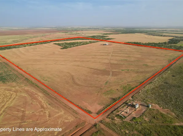 415 County Road 25, Childress, TX 79201