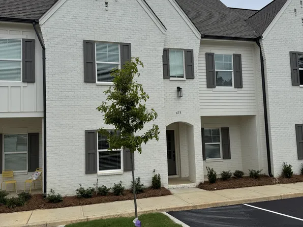 671 Cottage Grove Cir #1, Oxford, MS 38655