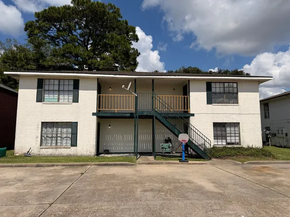 106 Vieux Orleans Cir, Lafayette, LA 70508