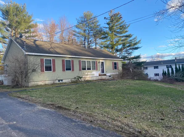 329 Pond Road, Lewiston, ME 04240