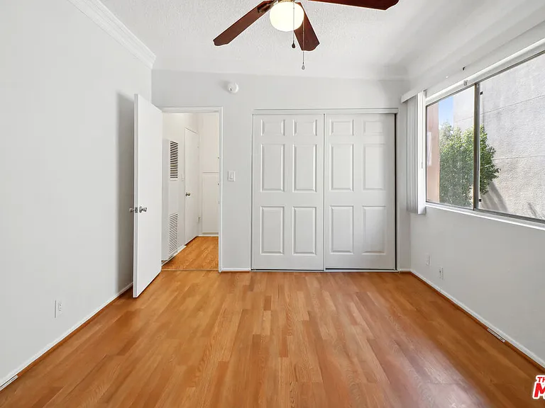 1216 N Detroit St #5 — Photo 6