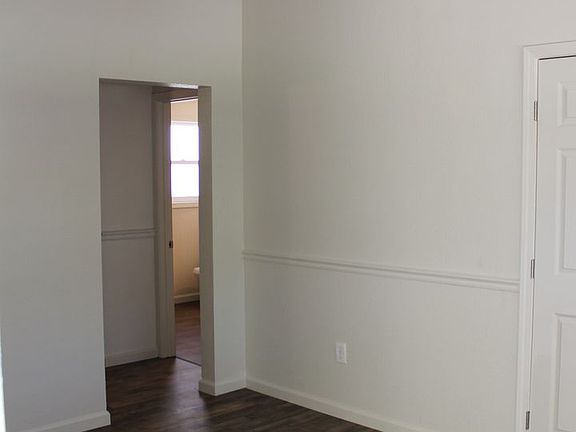 2nd image of 630 Frontage Rd APT 5