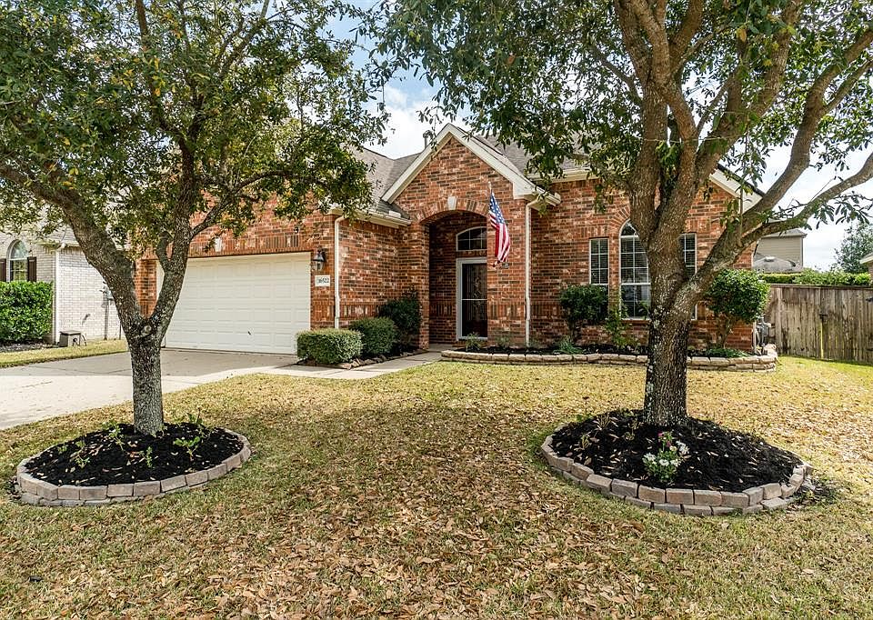 Charming 1-story Village Builder home nestled in a gated section in the master planned community of Fairfield!