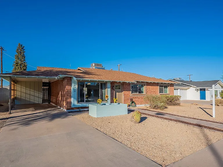 8416 E Rancho Vista Dr — Photo 1