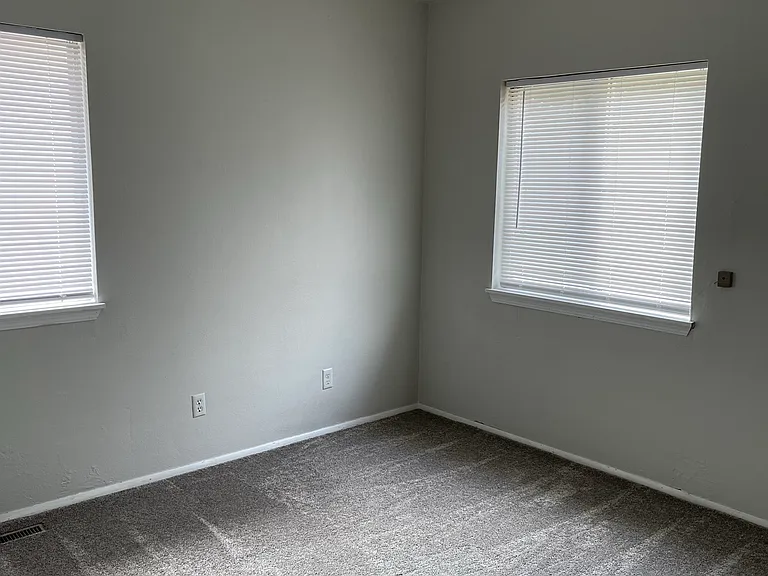 314 S Johnson St #2 — Photo 8