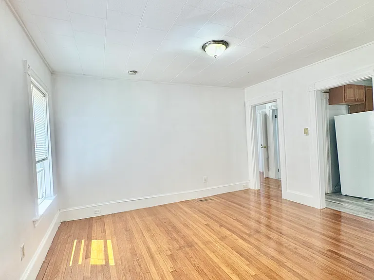 68 Farrington St #1 — Photo 15