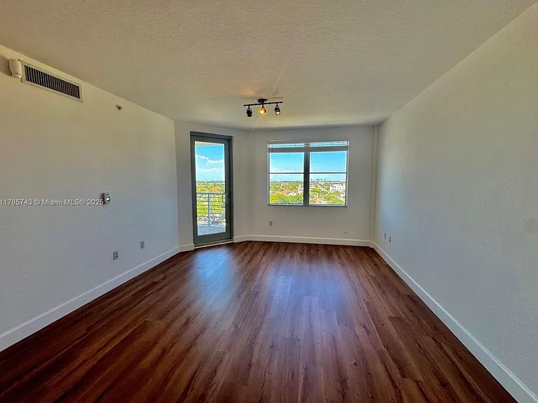 1830 Radius Dr #910 — Photo 14