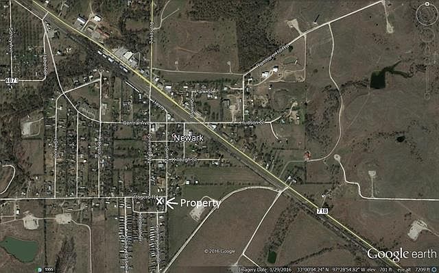 2nd image of 404 Country Living Dr