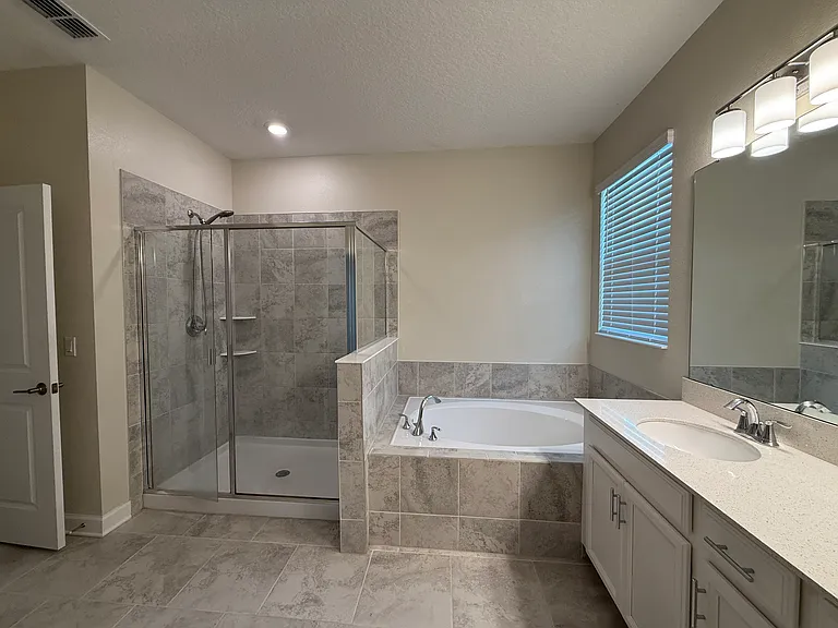 4439 Seven Canyons Dr — Photo 9