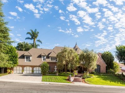 5744 Newcastle Ln, Calabasas, CA, 91302