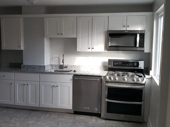 8615 Chestnut Oak Rd, Parkville, MD 21234