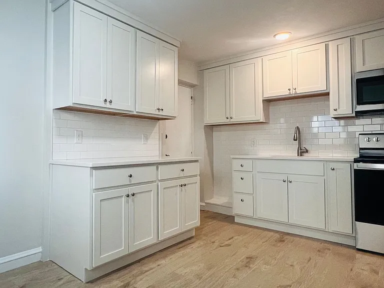 167 Norwood Ave — Photo 3