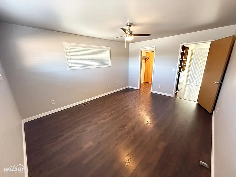 2701 1/2 W Lincoln Ave — Photo 10