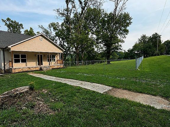 2nd image of 5746 Old State Highway 28