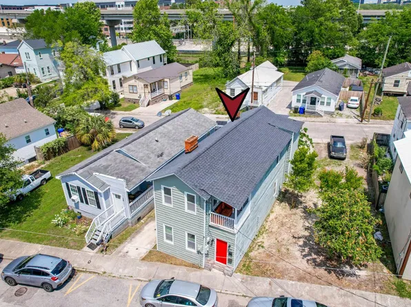 34 H St, Charleston, SC 29403