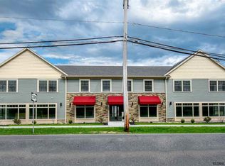 394 Elsmere Ave UNIT 104, Delmar, NY 12054