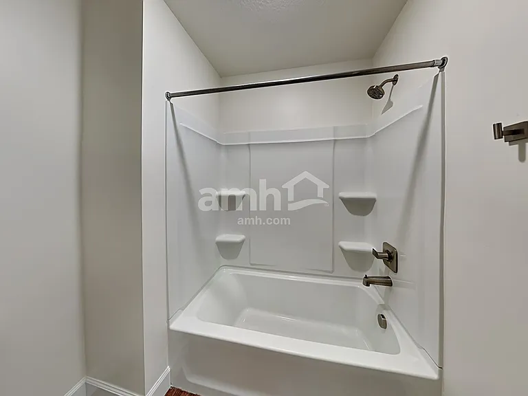 301 N Gibbons Ln — Photo 17