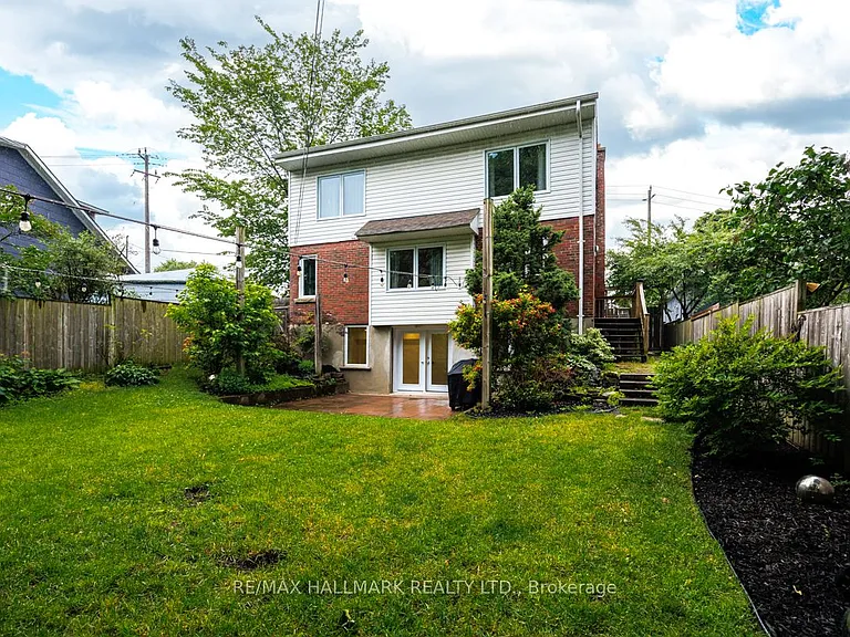 1885 Kingston Rd #BASEMENT — Photo 11