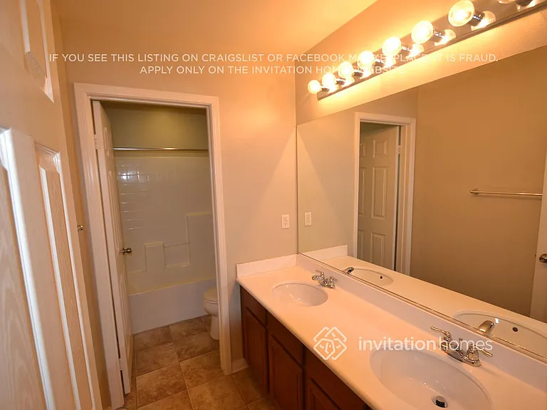 34047 Crenshaw St — Photo 11