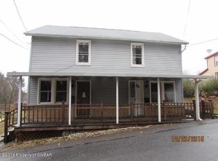523 E Walnut St, Hazleton, PA 18201