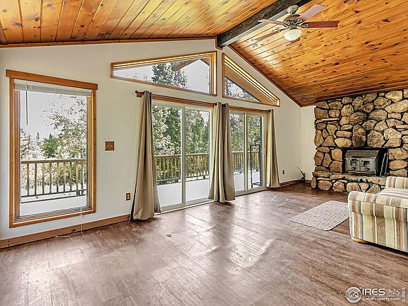 3rd image of 228 Evergreen Way