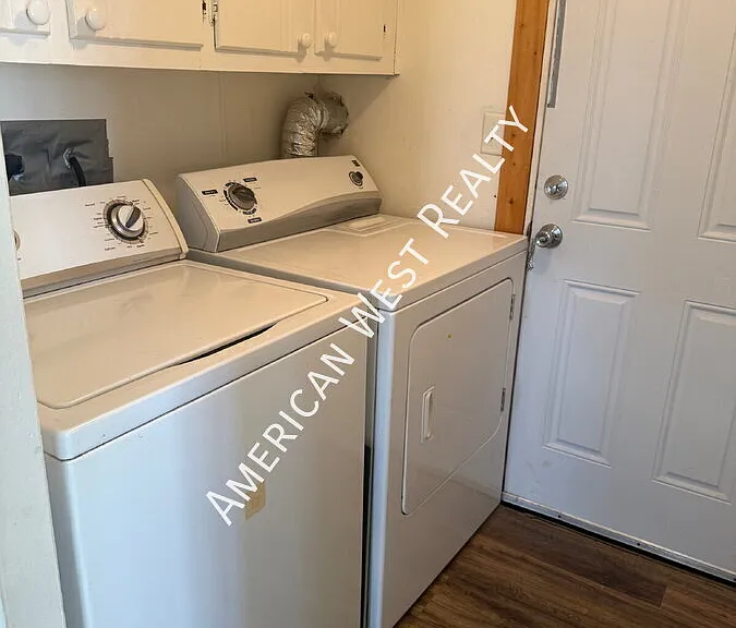 8 154th Ln — Photo 6