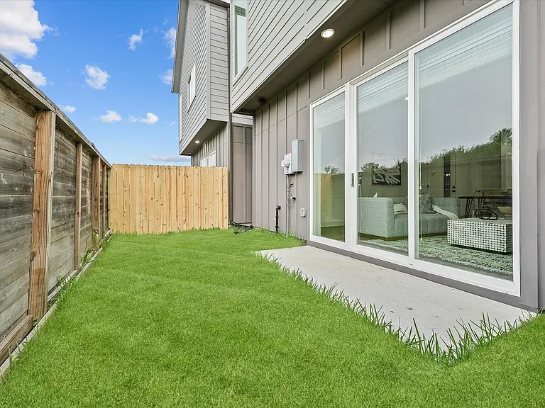 1019 Upside Wheatley Ln — Photo 27