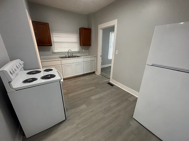66 Wise St #1 — Photo 3