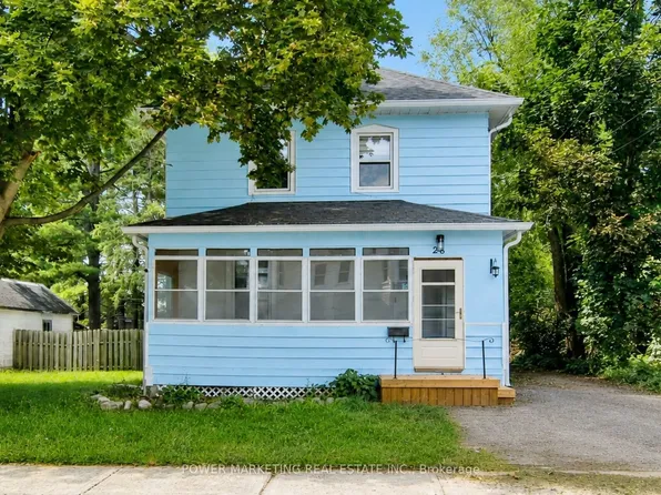 28 Montague St, Smiths Falls, ON K7A 2M1