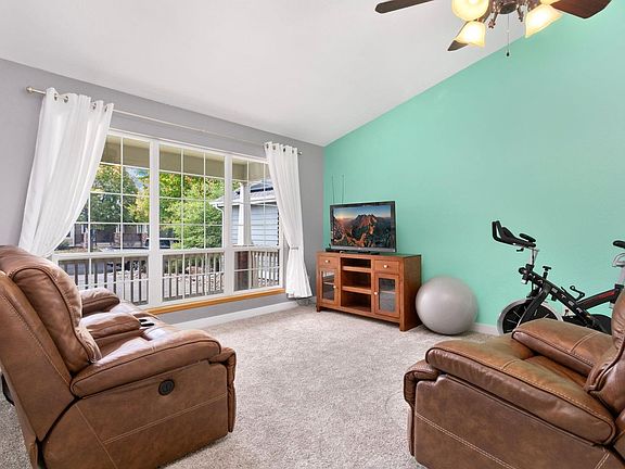 4th image of 2820 Canby Way
