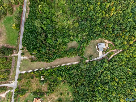 5th image of 2320 Cochran Springs Rd